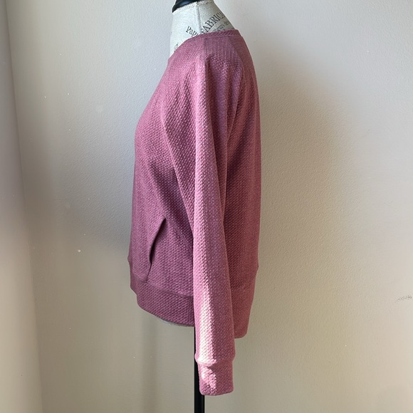 Lululemon | Catch A Moment Crew Size 8 - Picture 6 of 16